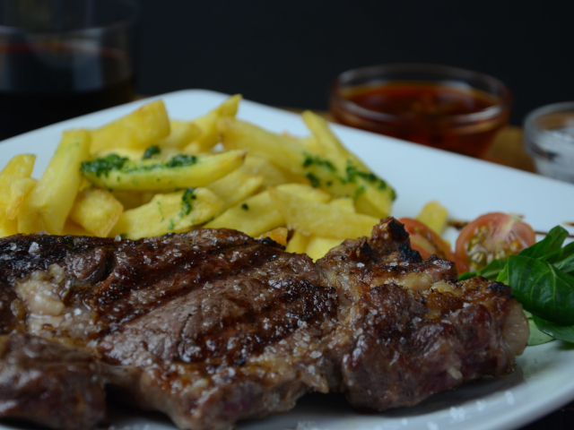 Bife a la parrilla de Viejo Barrio