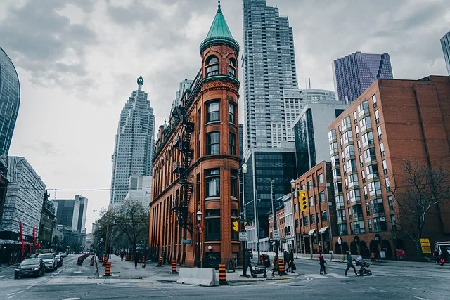 Toronto downtown skyline representing Canadian chip design jobs