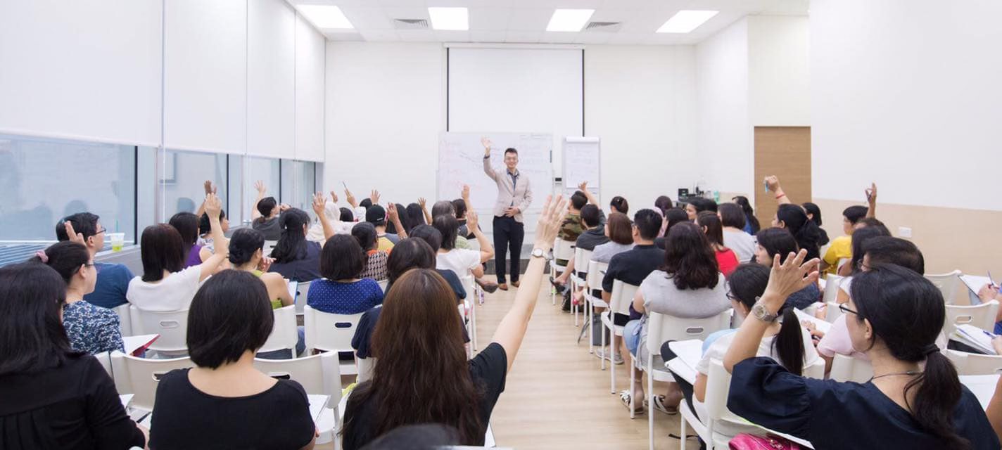 John Yeo conducting a live workshop