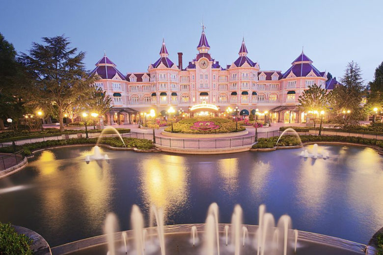 Disneyland Hotel et ses jardins