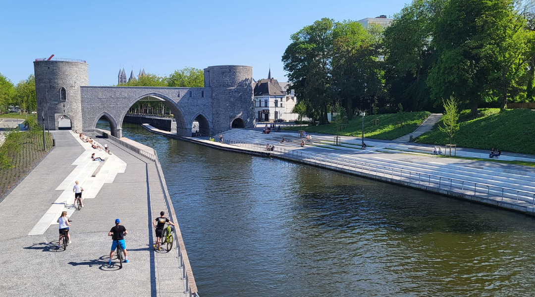 À Bon Port — transport privé à Tournai