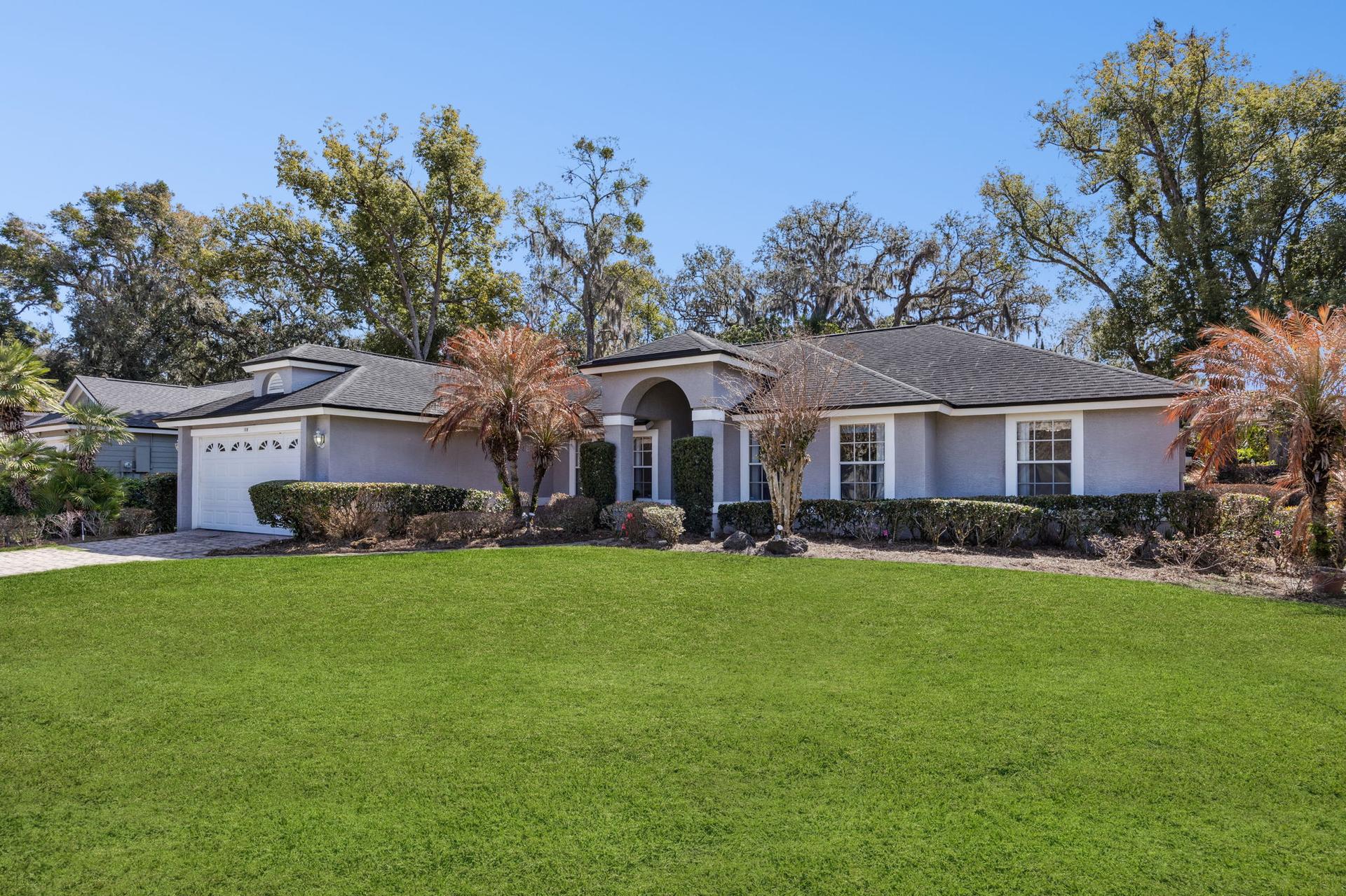108 Oak View Circle, a single-family home in Lake Mary, Florida