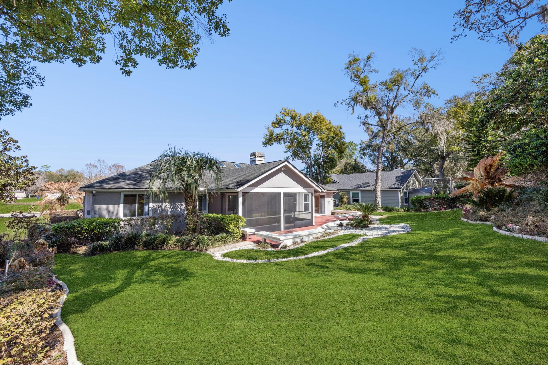 Interior of 108 Oak View Circle in Lake Mary, Florida