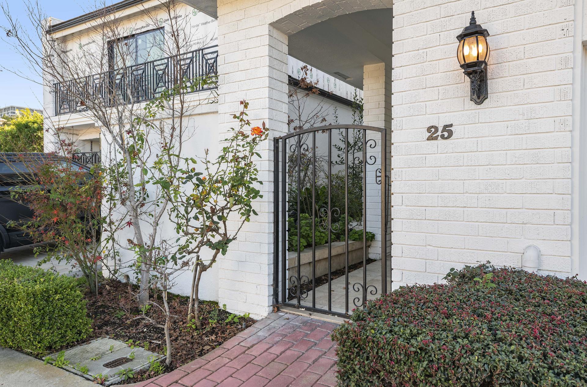 Exterior of 25 Rue Grand Ducal in Big Canyon, Newport Beach, California