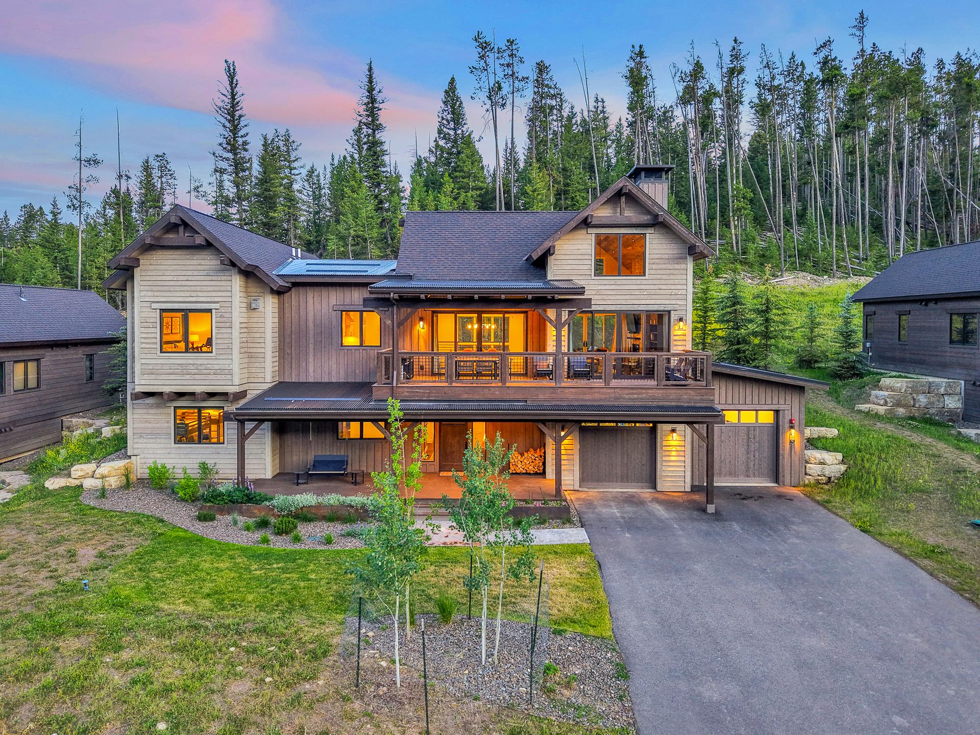 538 Outlook Trail — interior