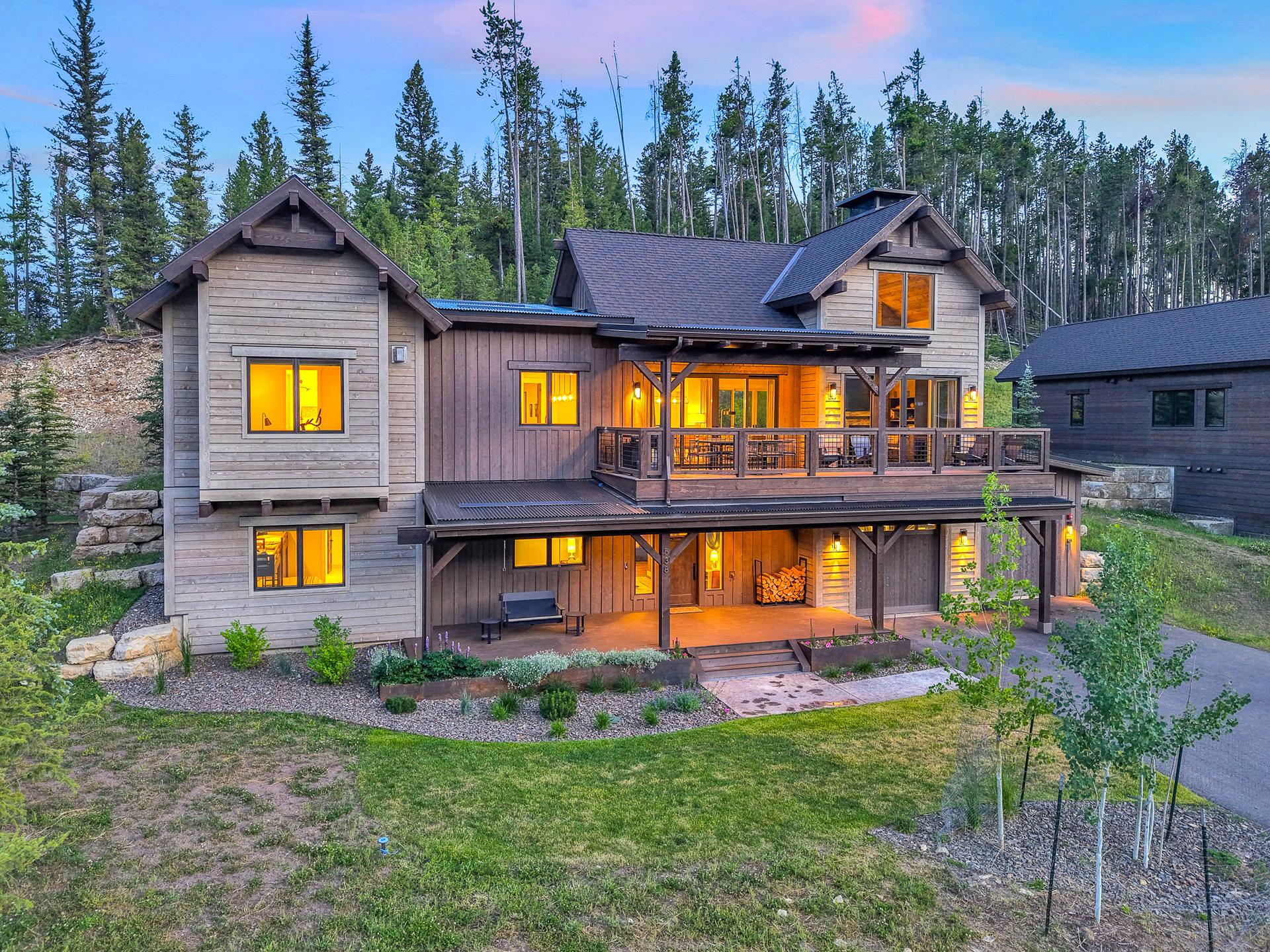 538 Outlook Trail — interior