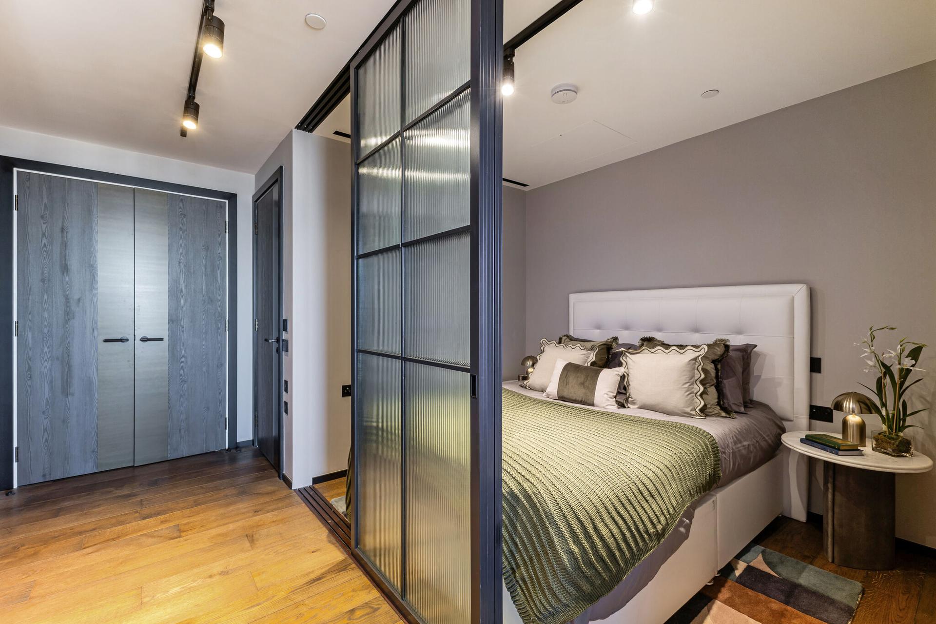 Residence 3004, The Stage, Shoreditch, London EC2
