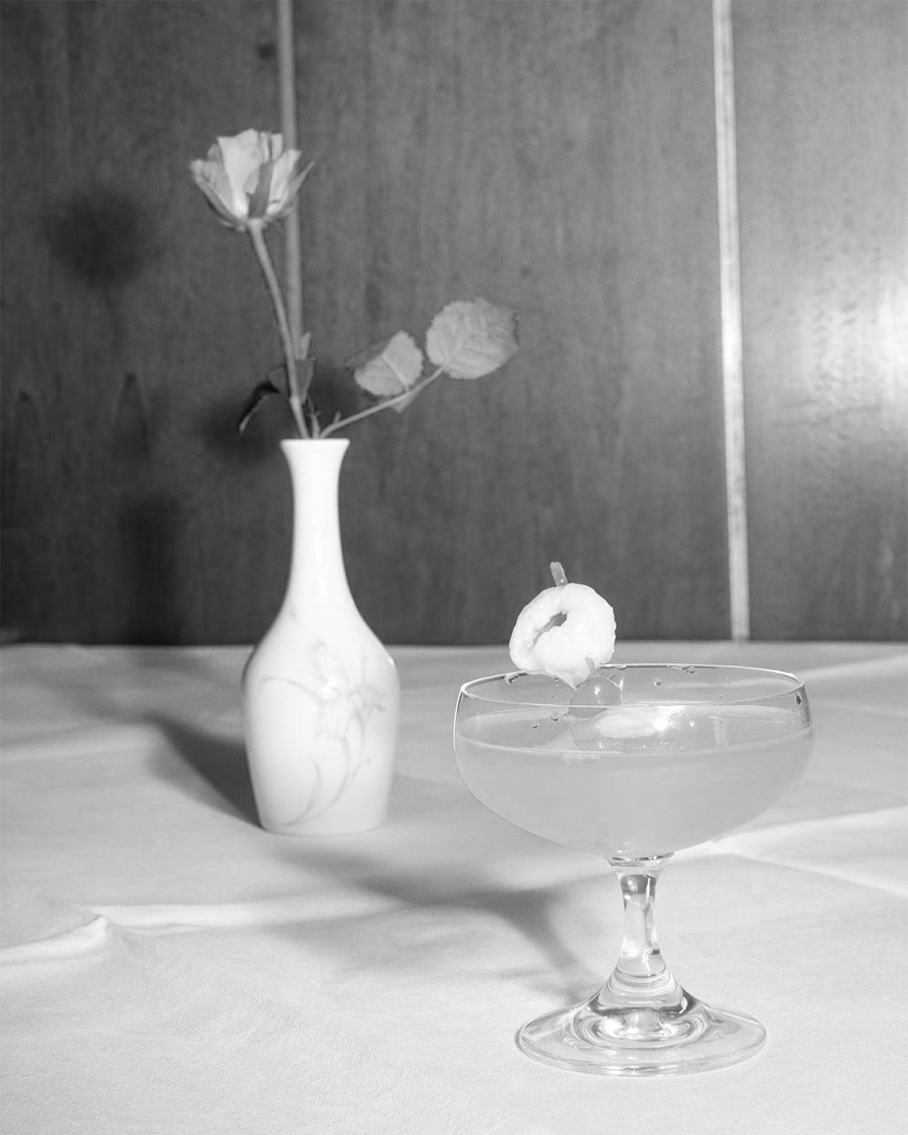 Picture of cocktail after applying lightness (HSL) grayscale