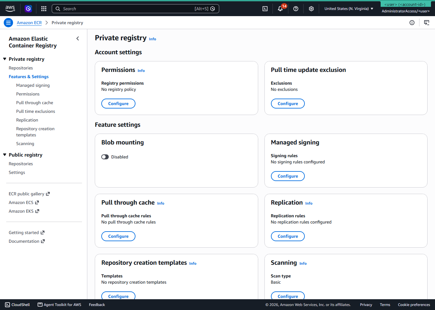 The ECR private registry settings page before any changes, showing Managed signing with no signing rules configured and Scanning with scan type Basic