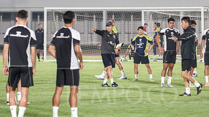 nonton bola live sambil pasang taruhan