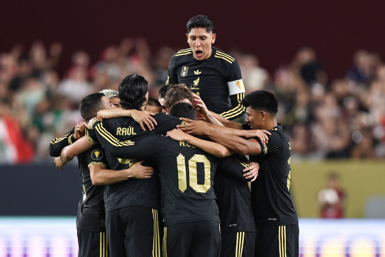 prediksi bola malam ini 2026