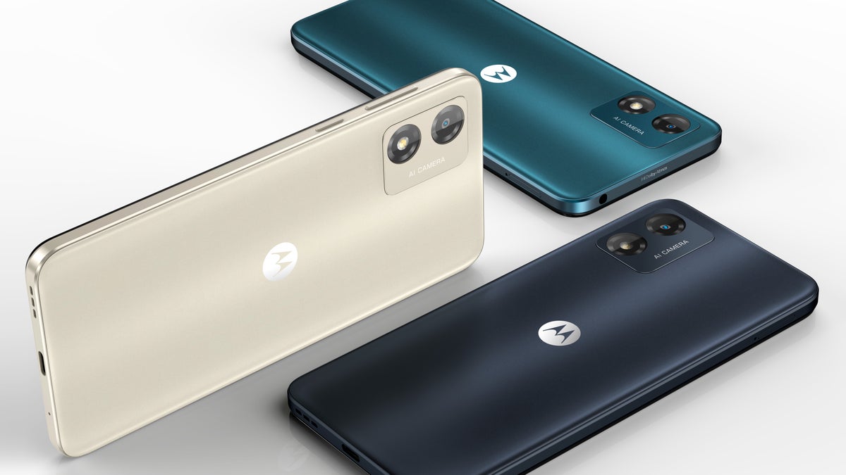 Colorful Motorola AI camera phones
