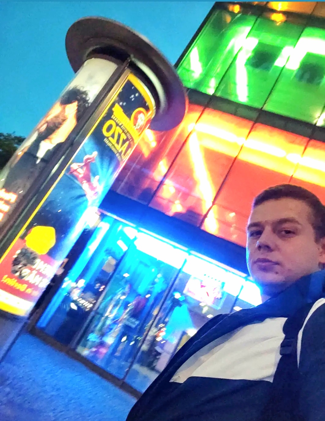 Raper Kiłej na zdjęciu, nie zawsze było lekko. Polski podziemny raper, zdjecie Kiłeja w Berlinie
