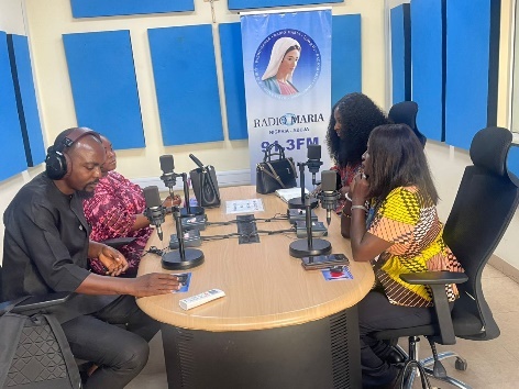 Roundtable discussion in the Radio Maria studio