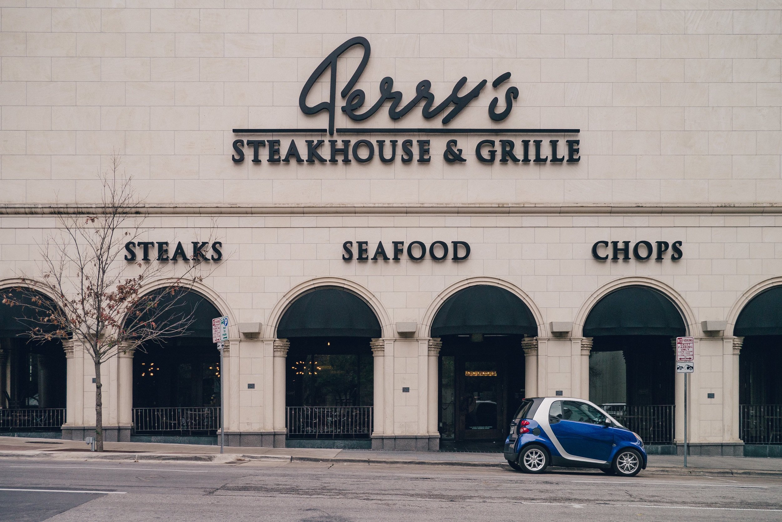 Perry's Steakhouse & Grille