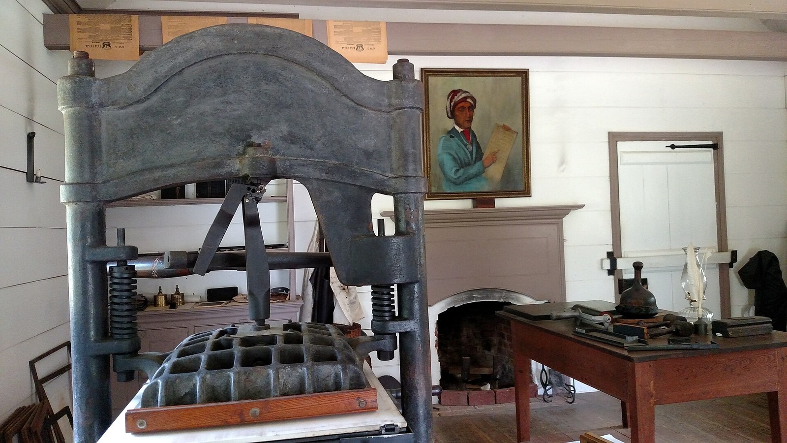 Illustrative photograph titled: Historic Cherokee printing press and desk at New Echota in Gordon County, Georgia (3d243530-7ebd-44d0-b772-0fca370c6741)