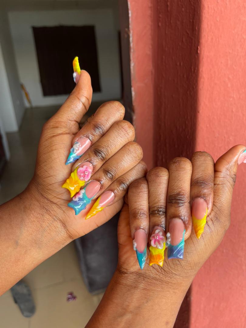 Acrylic Nails Lagos