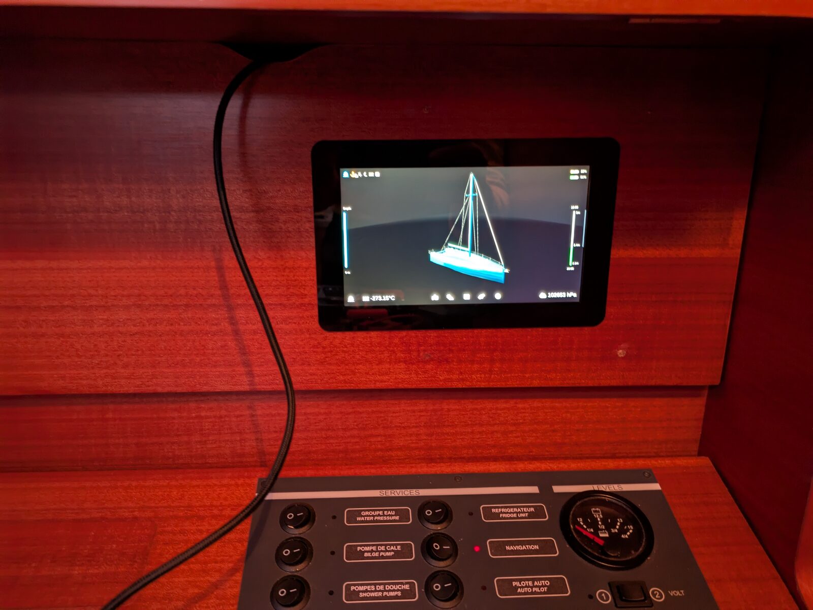 Ocearo on the chart-table screen