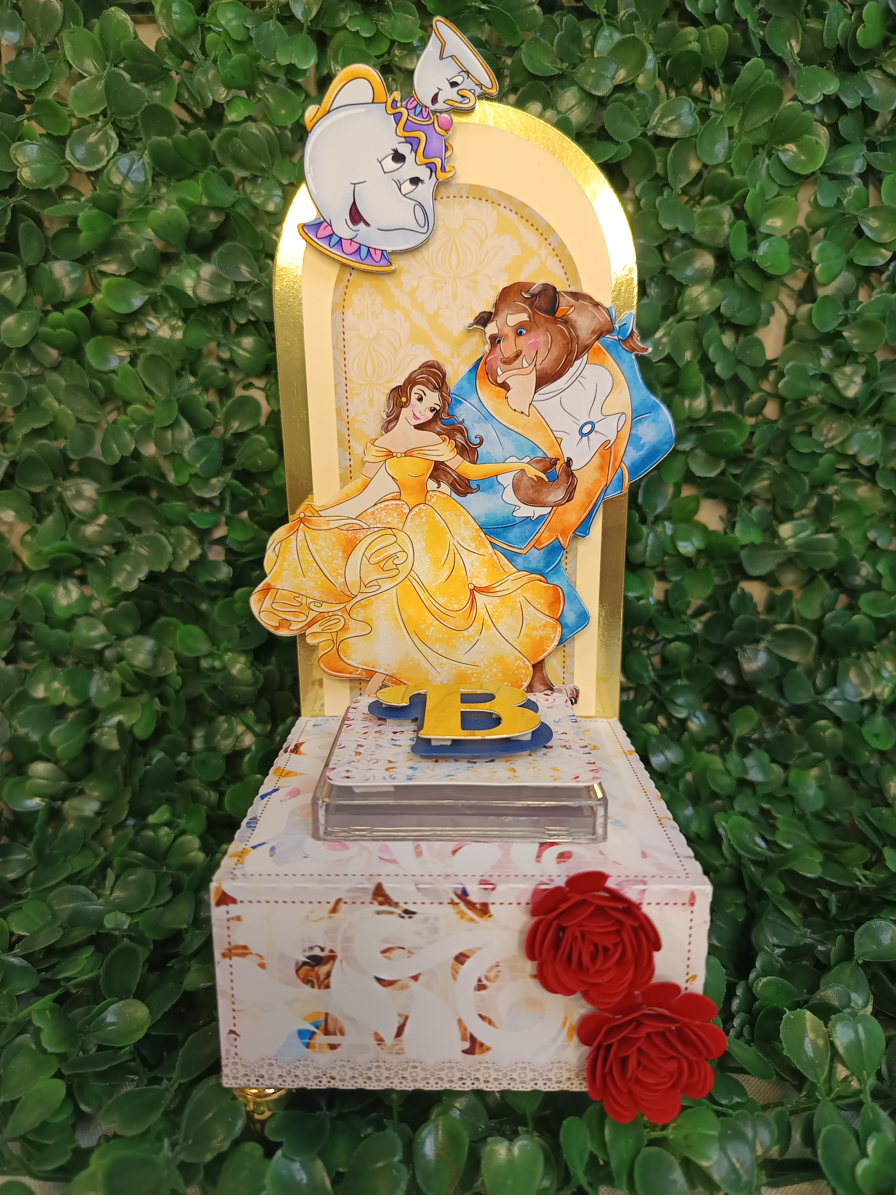 Caixa Cenário - A Bela e a Fera