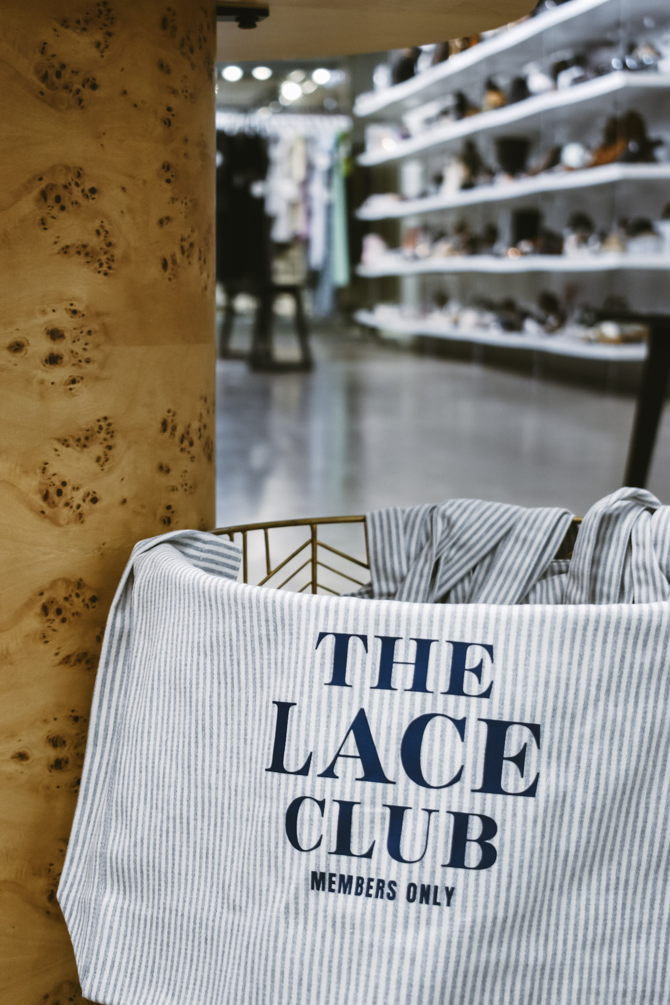 The Lace Club tote