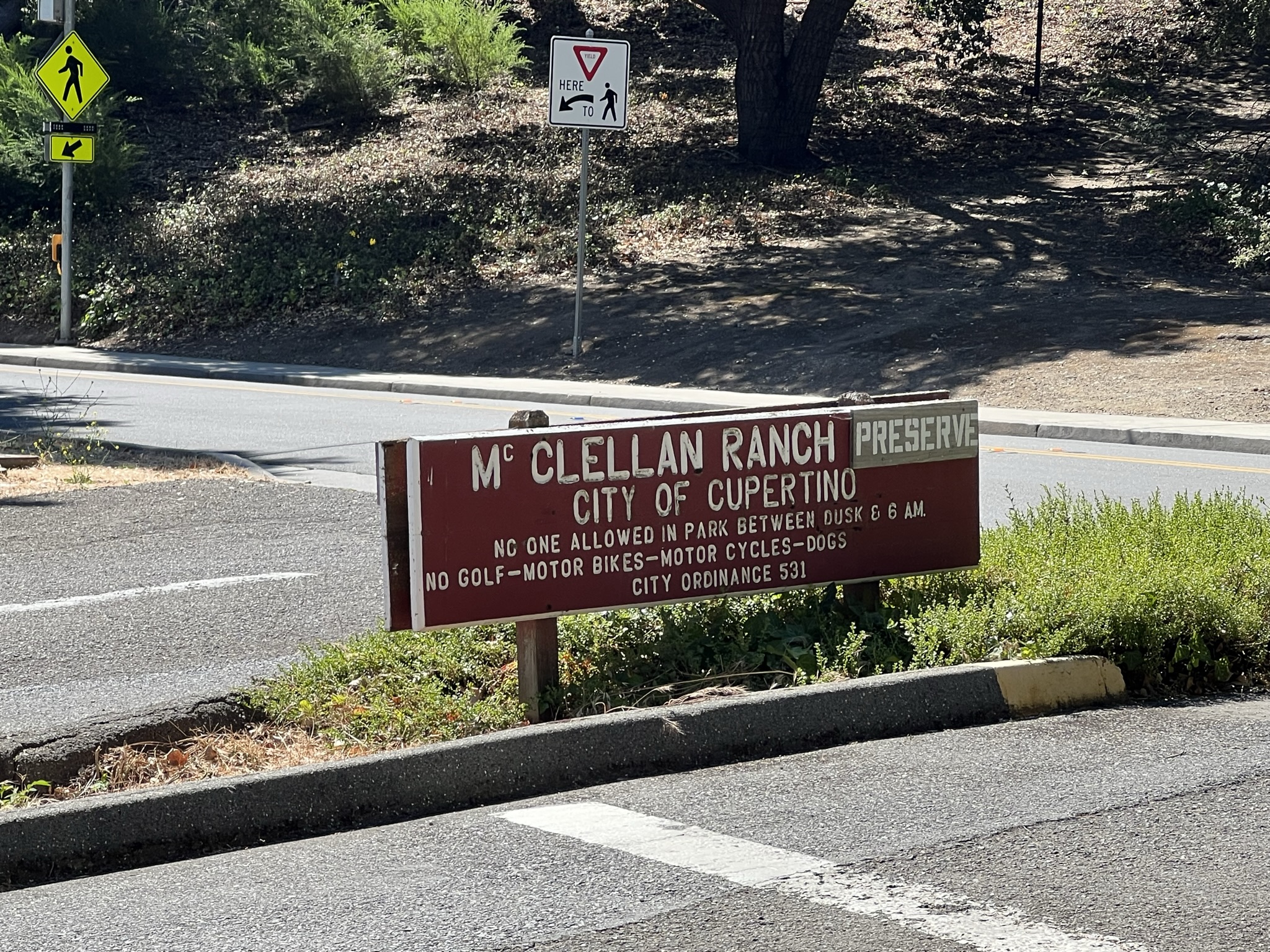 McClellan Ranch Preserve 入口处