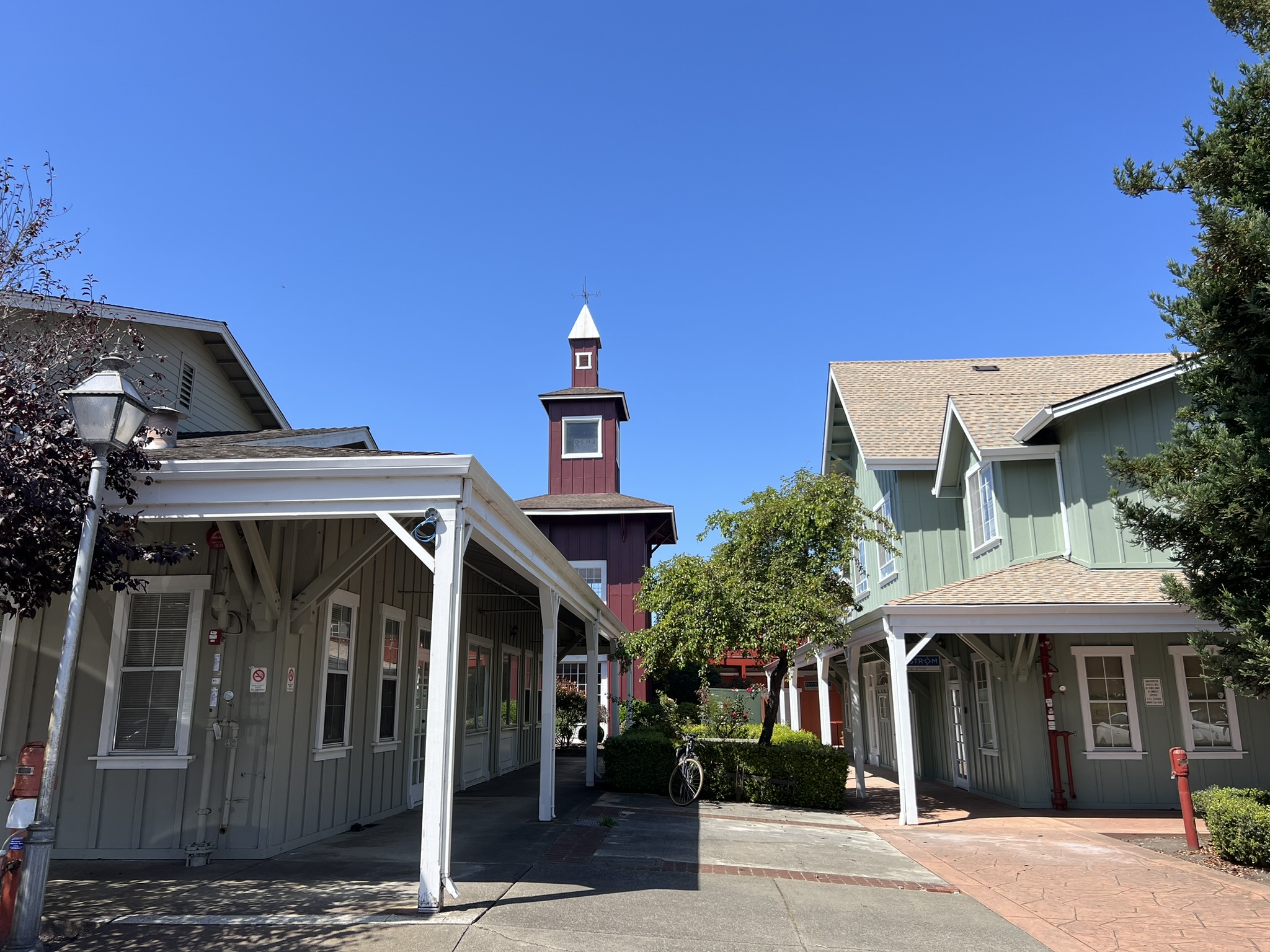 Shoreline Station