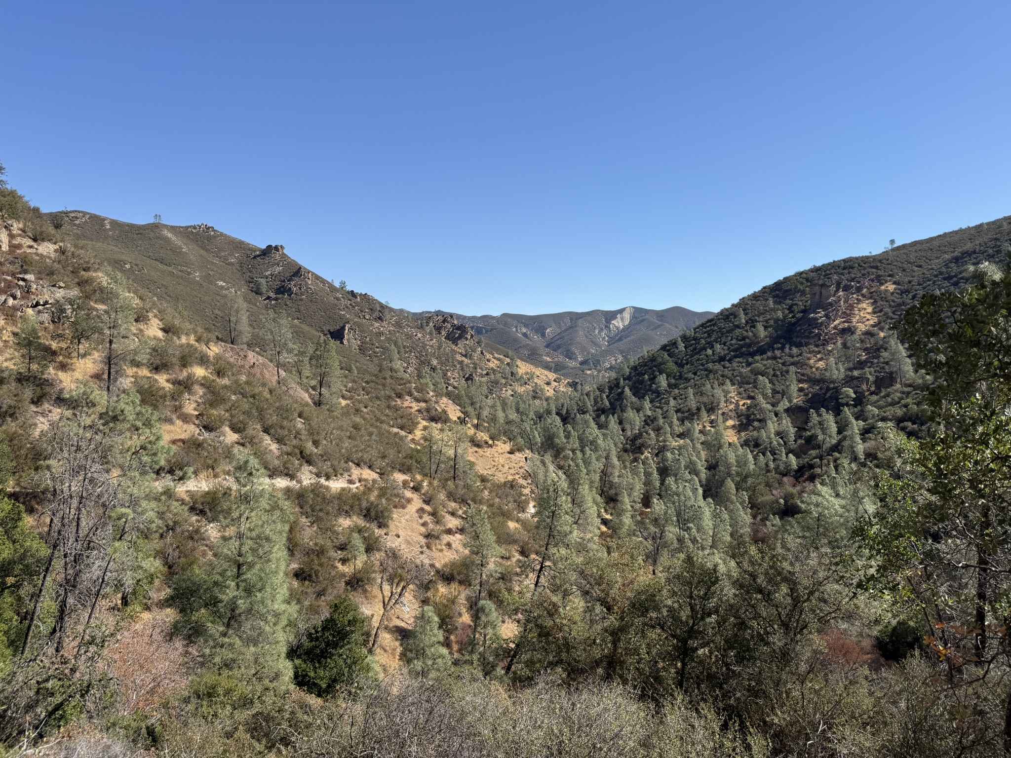 Balconies Cliff Trail