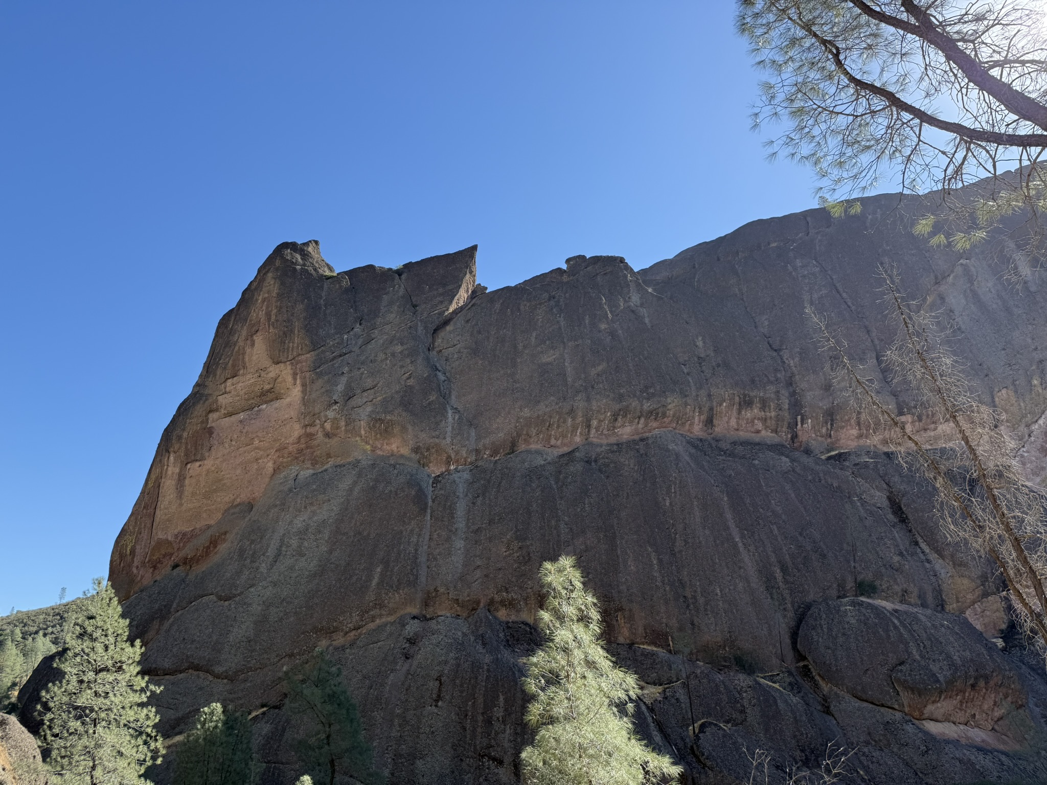 Balconies Cliff Trail