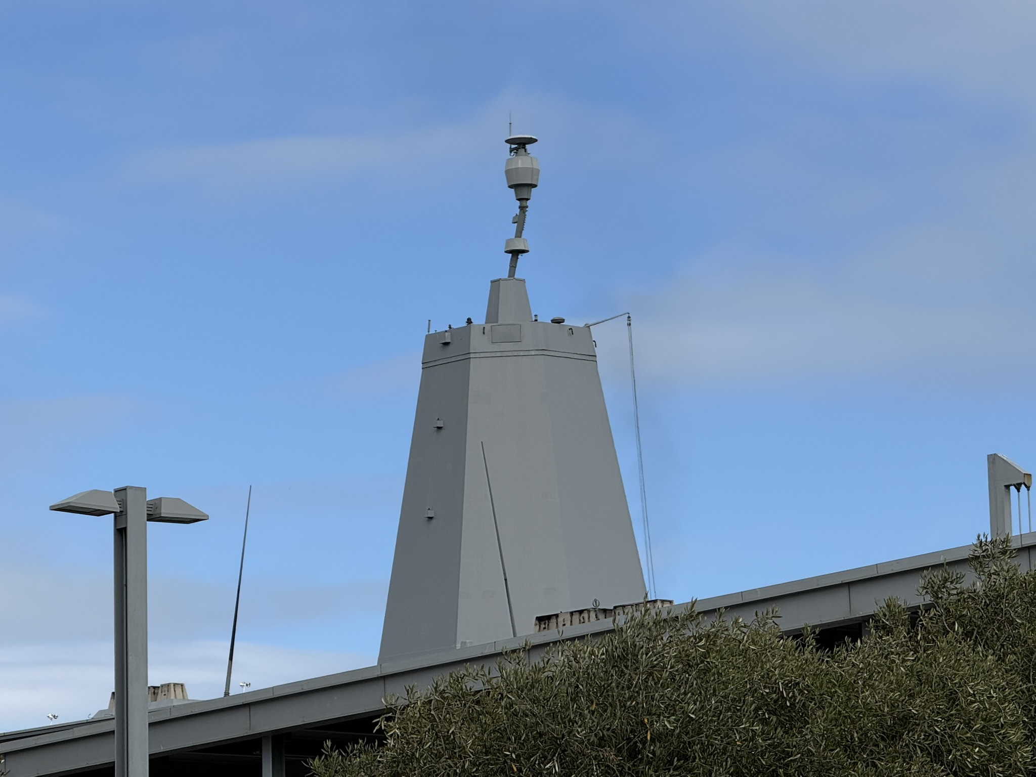 USS Somerset (LPD 25)