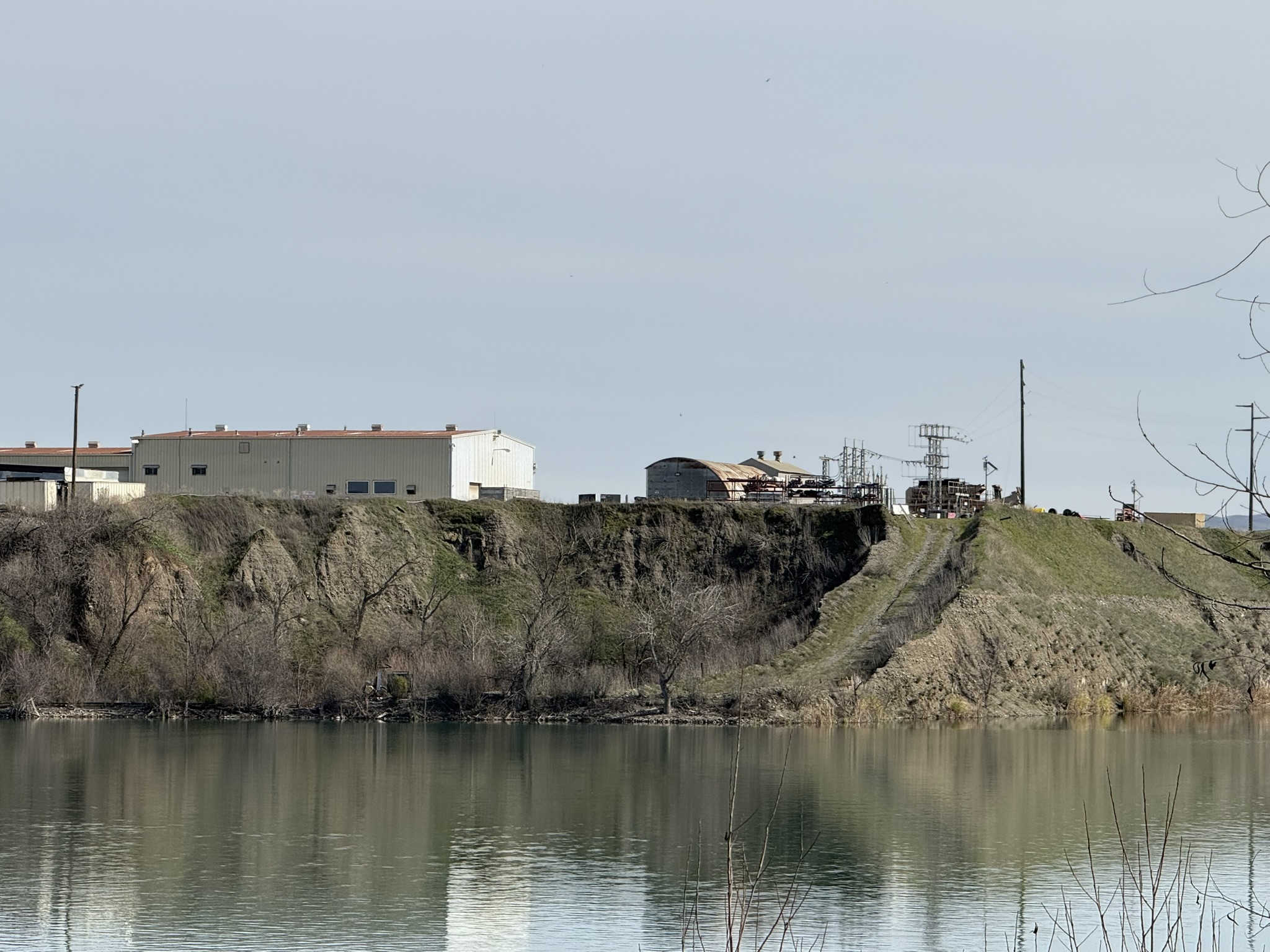 Shadow Cliffs Regional Recreation Area