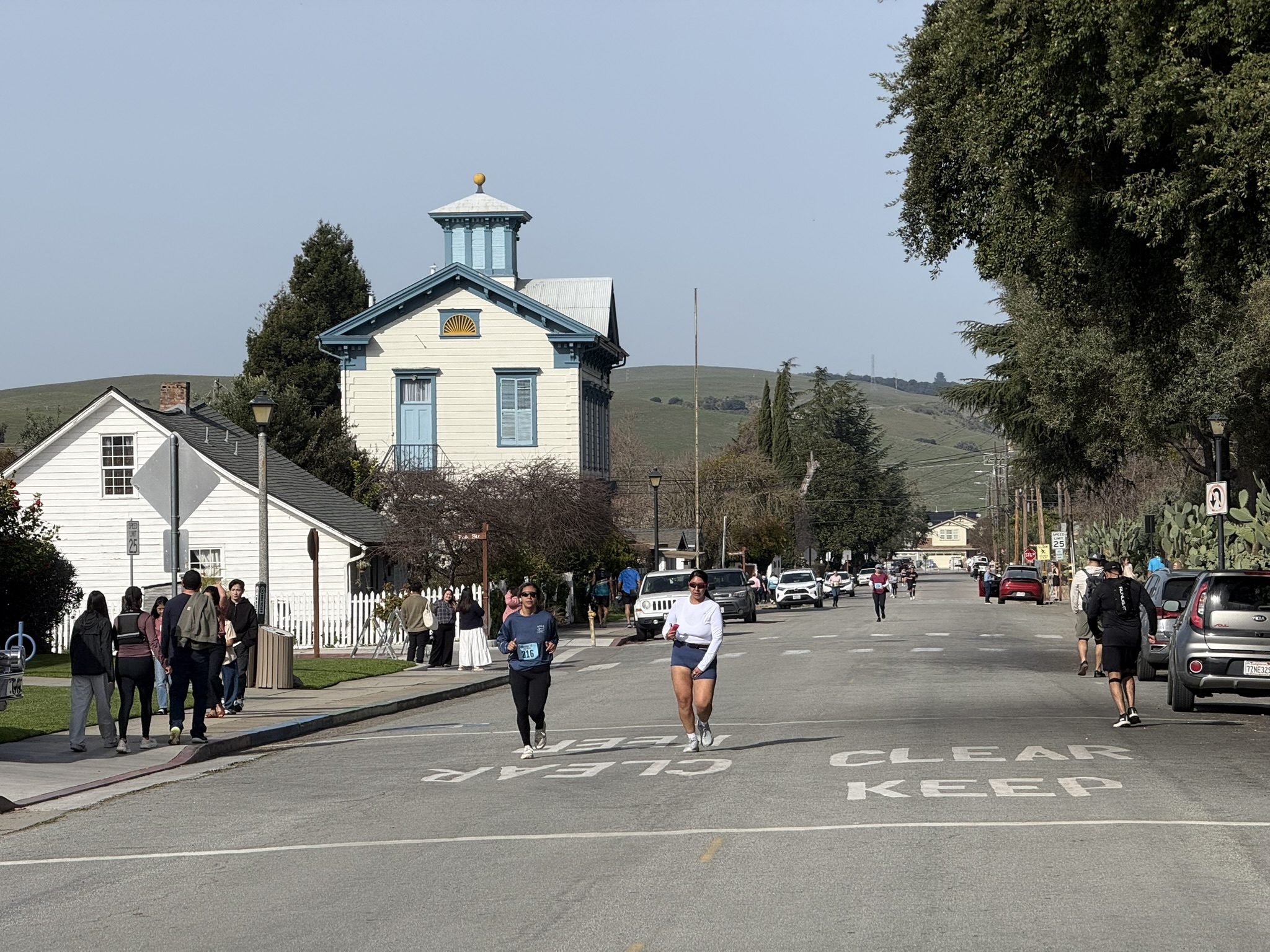 依然陆续有人完赛