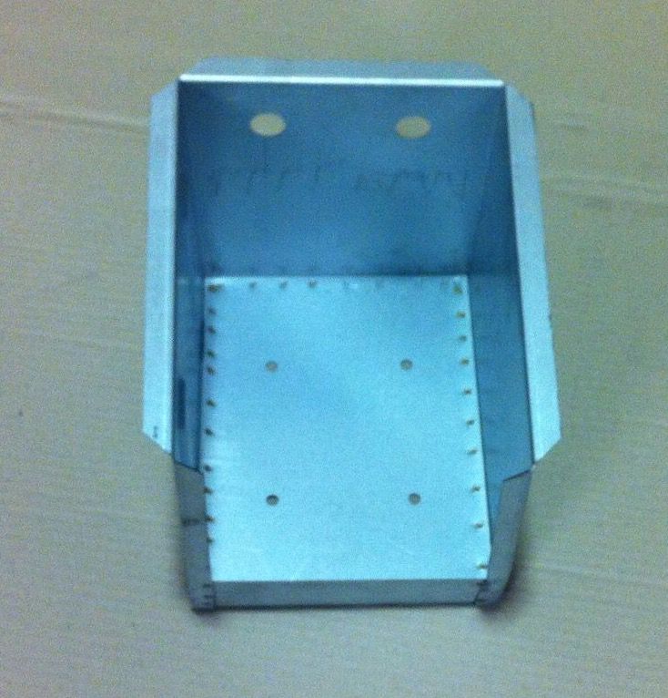 Box batteria con coperchio in lamiera zincata per Topolino A/B/C