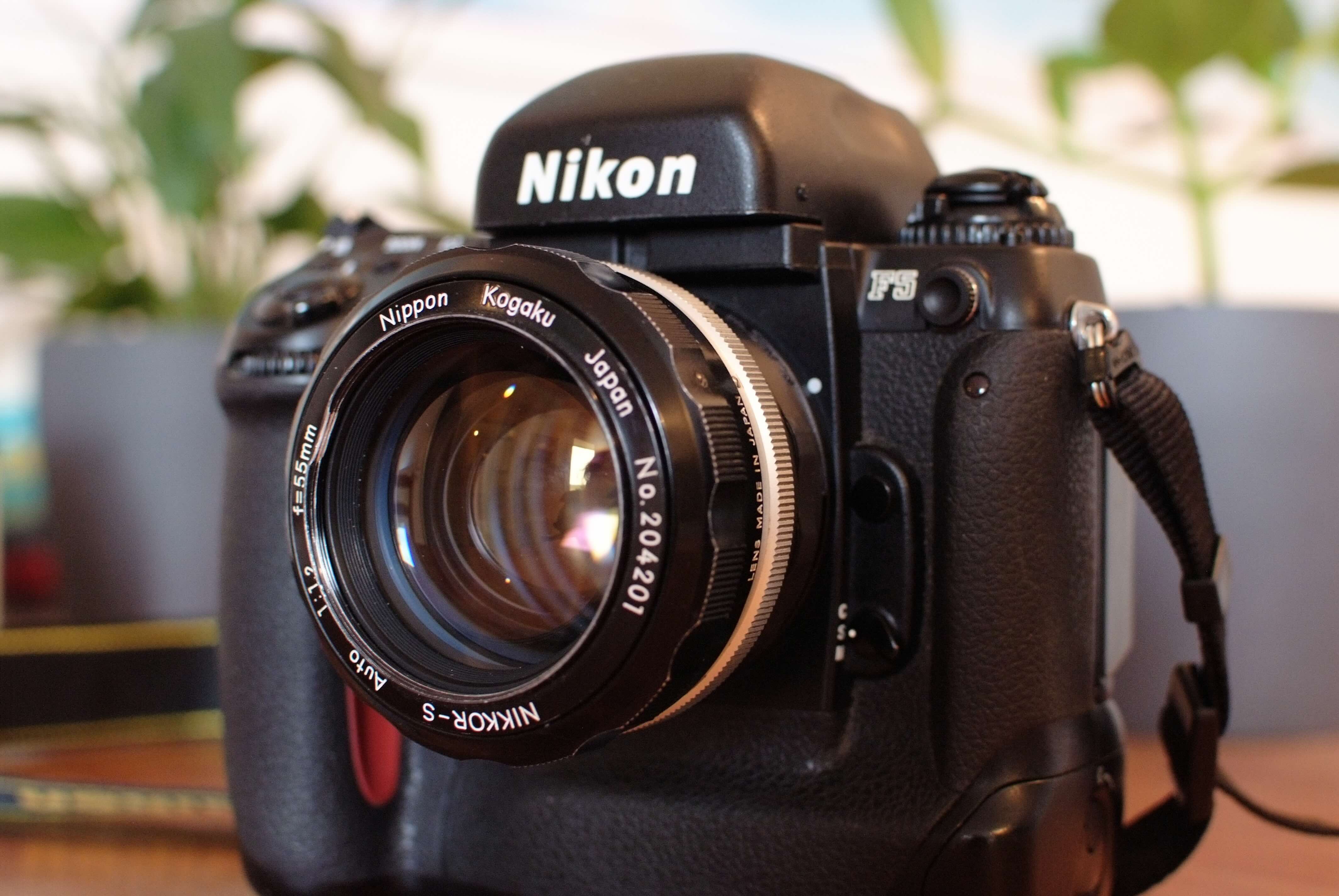 lens mounted