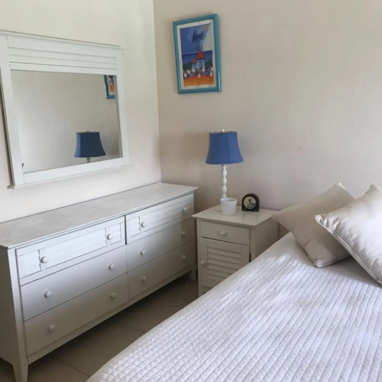 Apartamento amueblado con balcón amplio en Juan Dolio · Fotografía 4