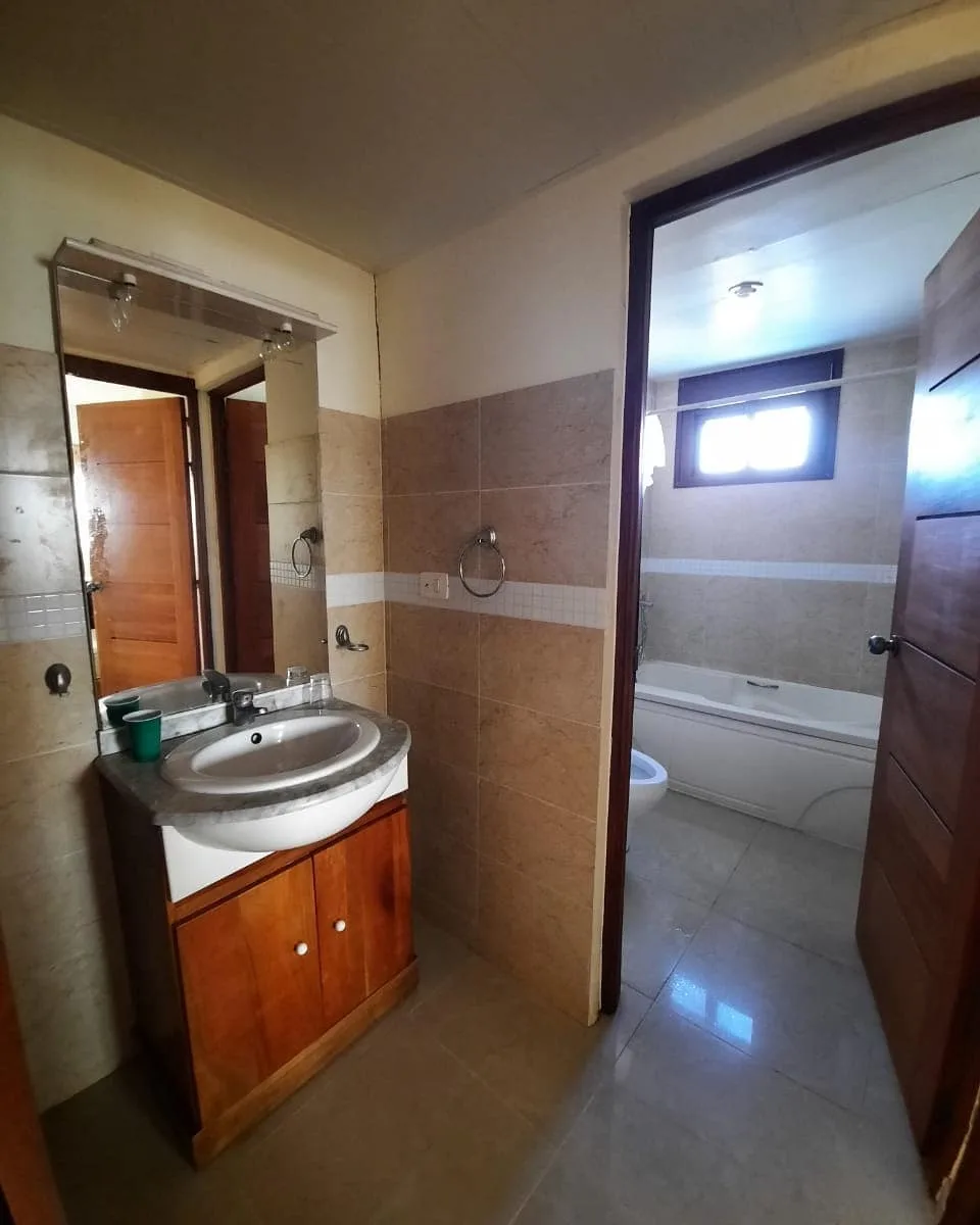 Apartamento remodelado en Metro Country Club · Fotografía 5