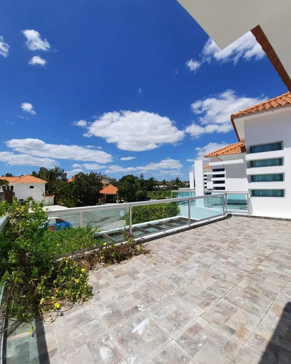 Villa de dos niveles con jacuzzi · Fotografía 2