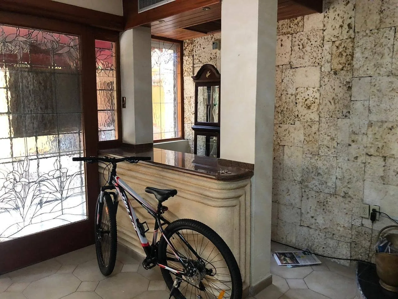 Amplia casa en Arroyo Hondo · Fotografía 5
