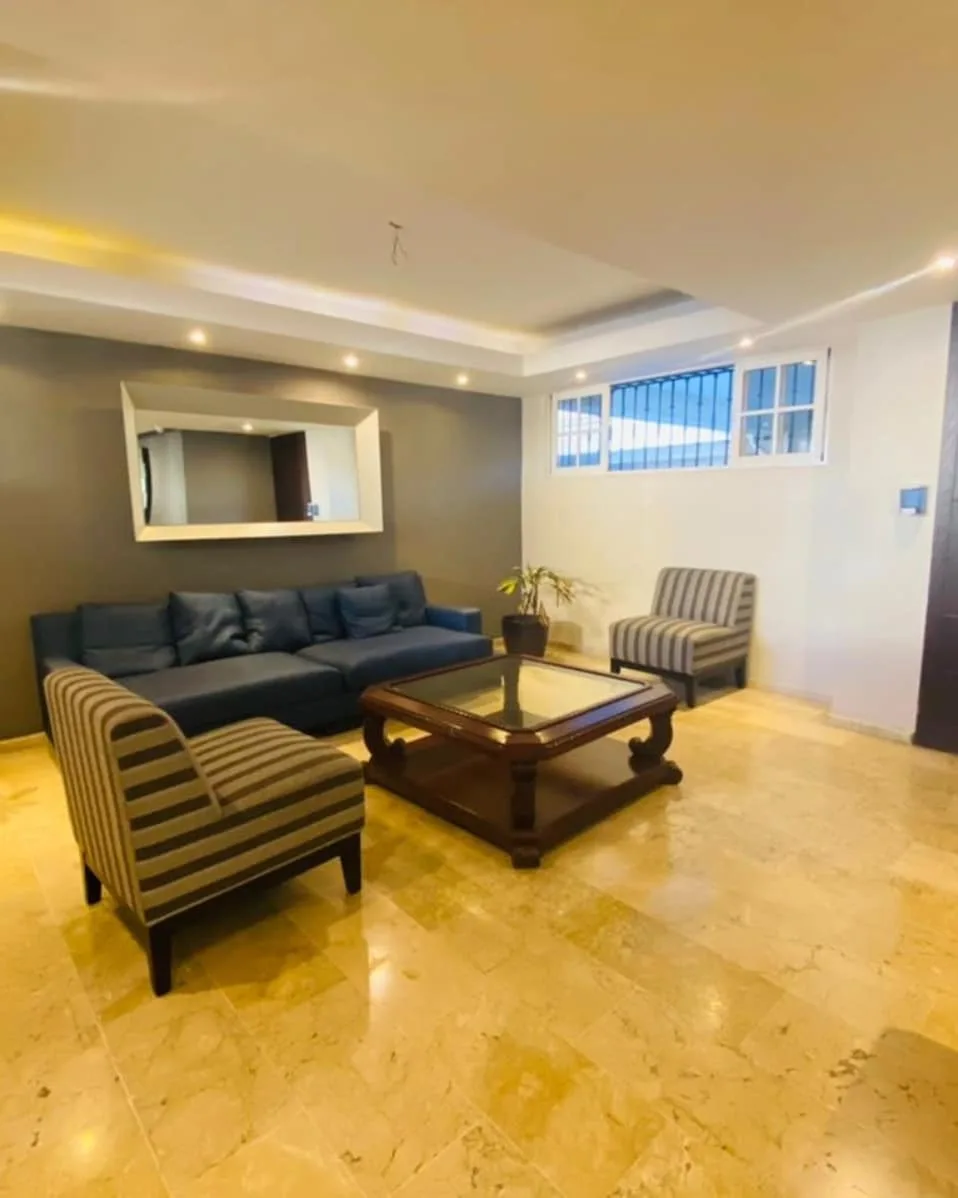 Apartamento con terraza en Bella Vista · Fotografía 3