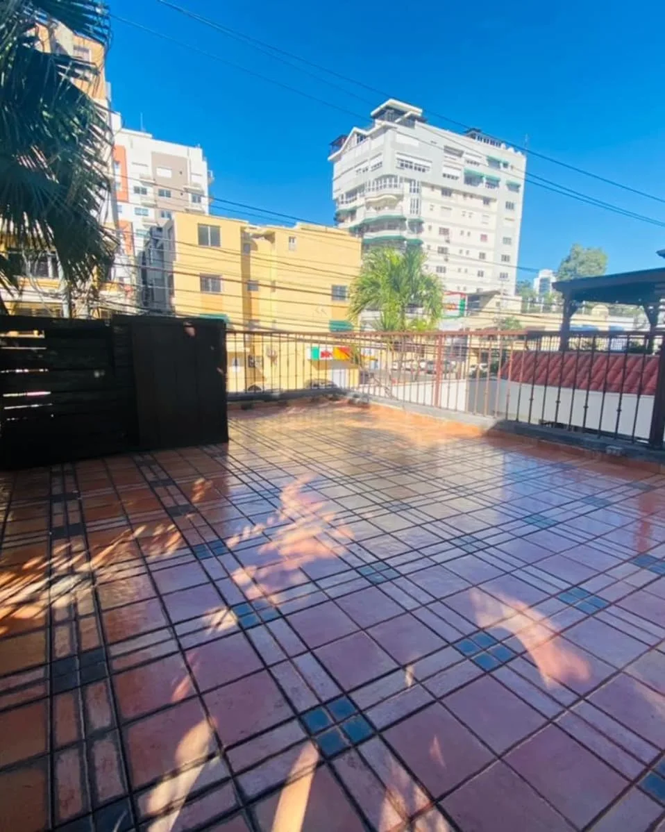 Apartamento con terraza en Bella Vista · Fotografía 5