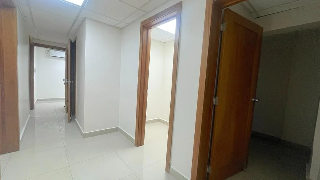 Local comercial en Naco-Piantini · Fotografía 5