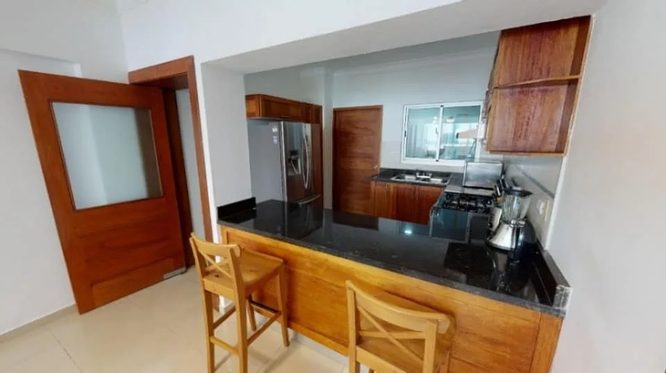 Apartamento amueblado en Piantini · Fotografía 3