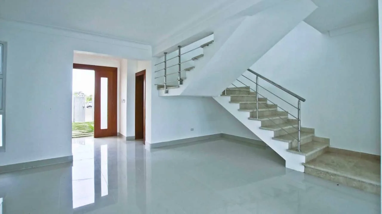 Casa moderna en residencial privado en Santiago · Fotografía 3