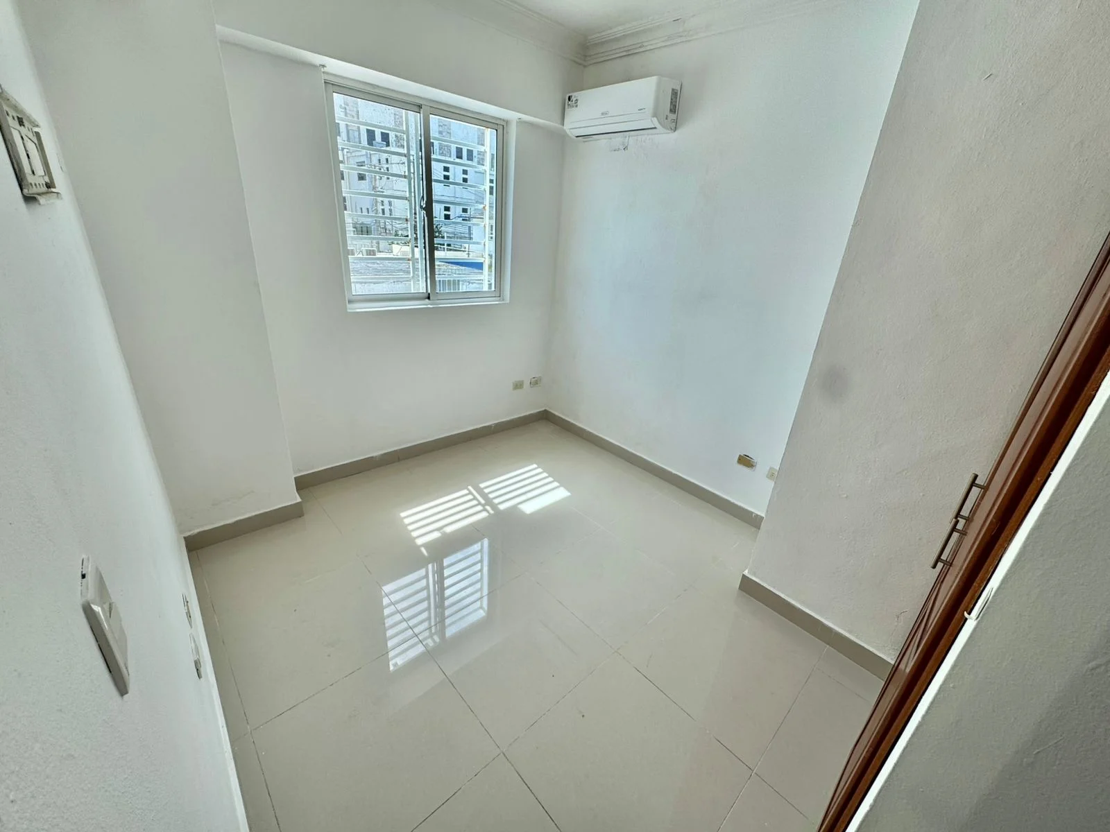 Apartamento con terraza en Gazcue · Photo 2