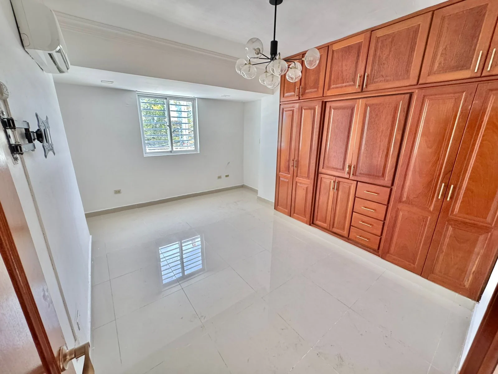 Apartamento con terraza en Gazcue · Photo 3