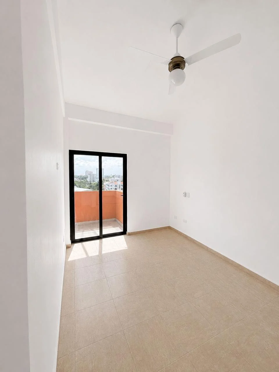 Apartamento remodelado en Meridiana 1, Juan Dolio · Photo 2