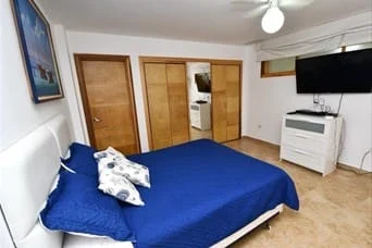 Apartamento amueblado en Marbella, torre 5, piso 5 · Fotografía 4
