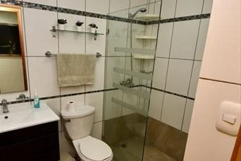 Apartamento amueblado en Marbella, torre 5, piso 5 · Fotografía 5
