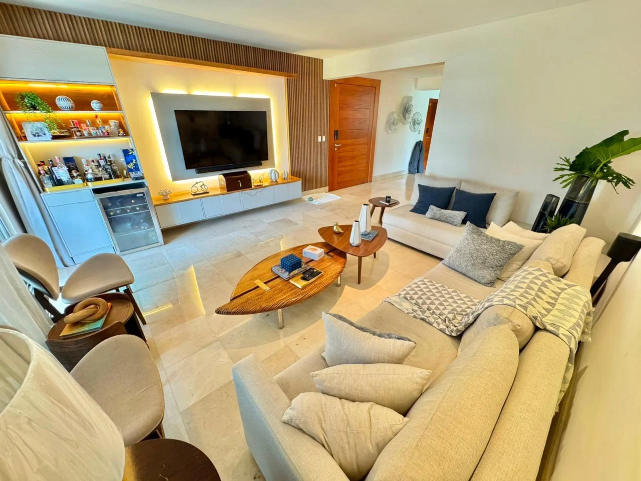 Apartamento con balcón terraza en La Esperilla · Photo 4