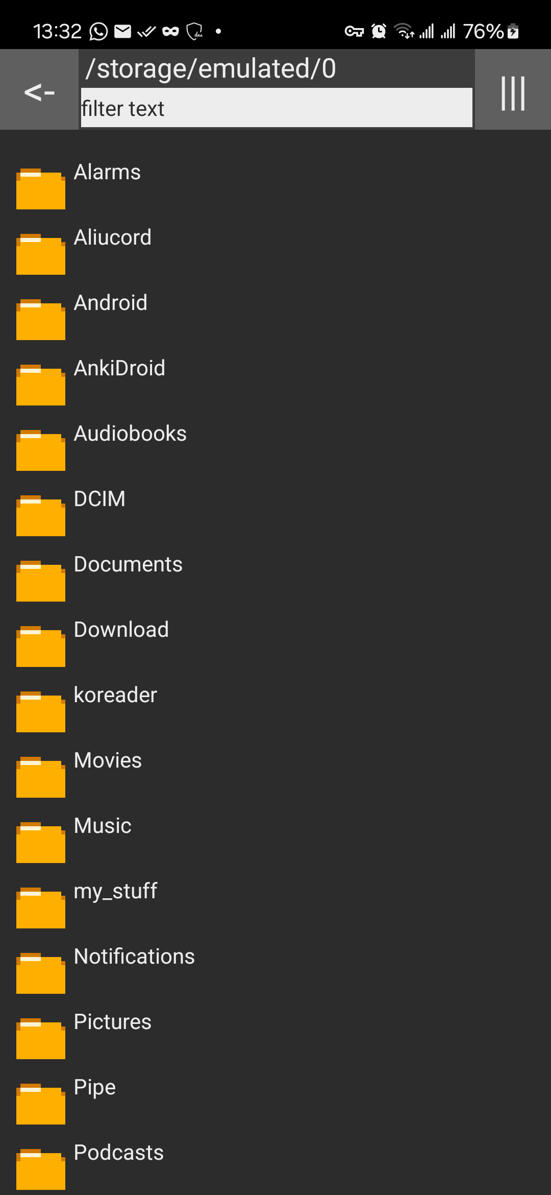 Screenshot 1 of Little File Explorer — opens full size