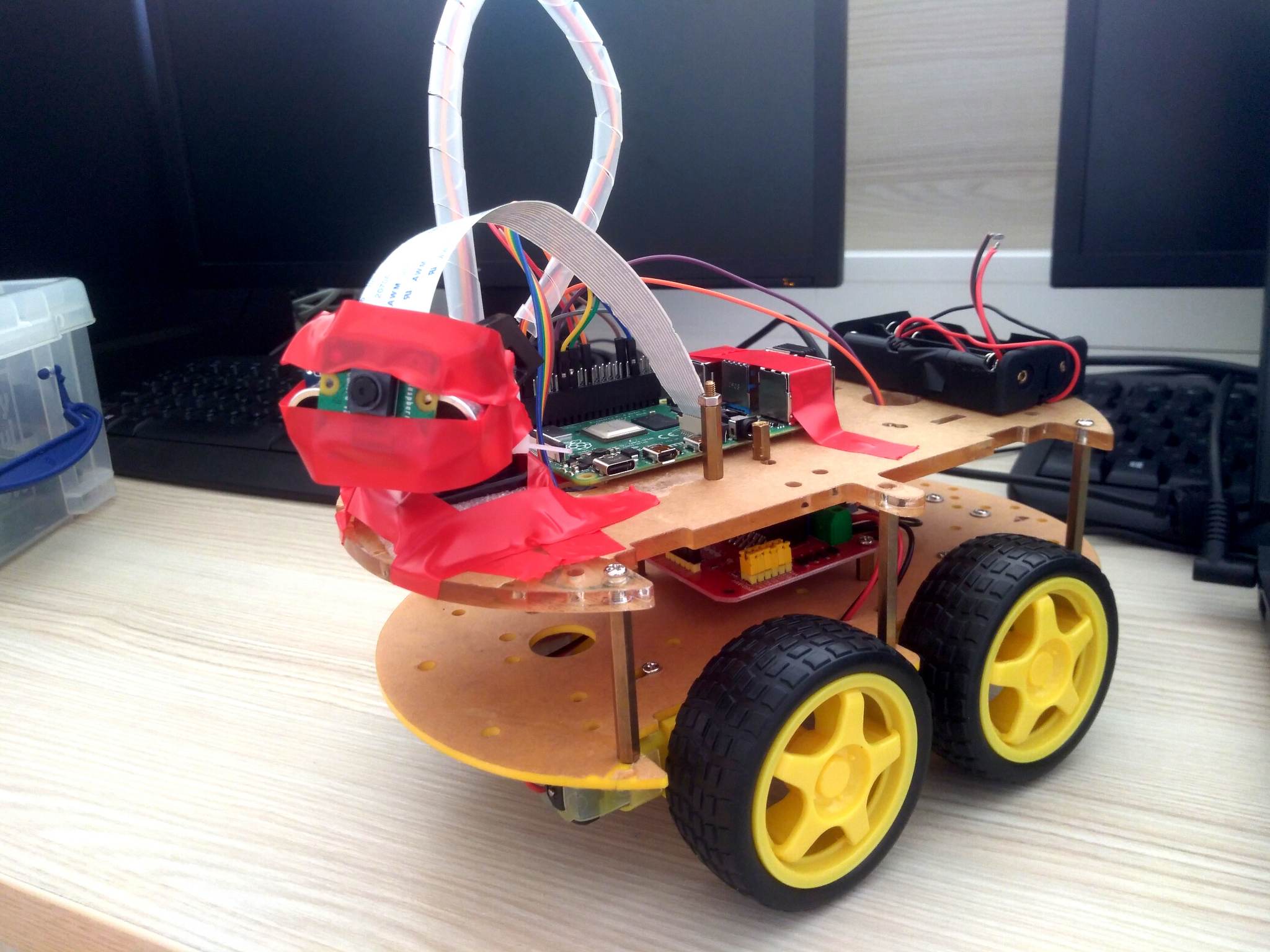 GitHub - marton1114/rapsbberry-pi-vr-robot · GitHub